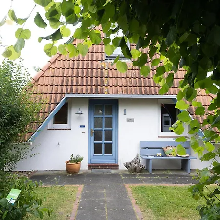 Holiday home Ostertill 01 Dorumer Neufeld